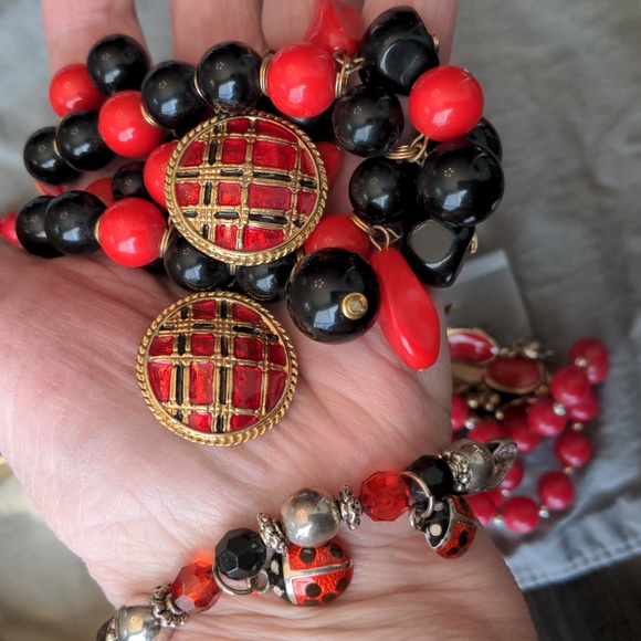 When in Doubt, Wear Red: Four Jewelry Sets #2 A250 - Picture 2 of 5